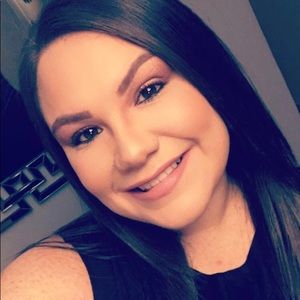 Meet your Posher, Hazel m